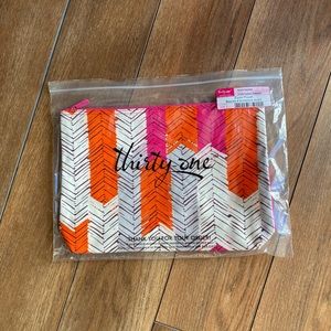 Thirty One Feather Chevron Zipper Pouch